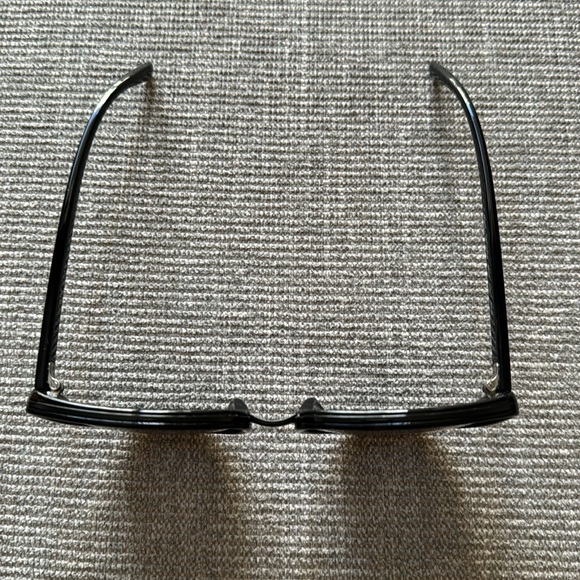 Cole Haan Polarized Sunglasses - Picture 6 of 11